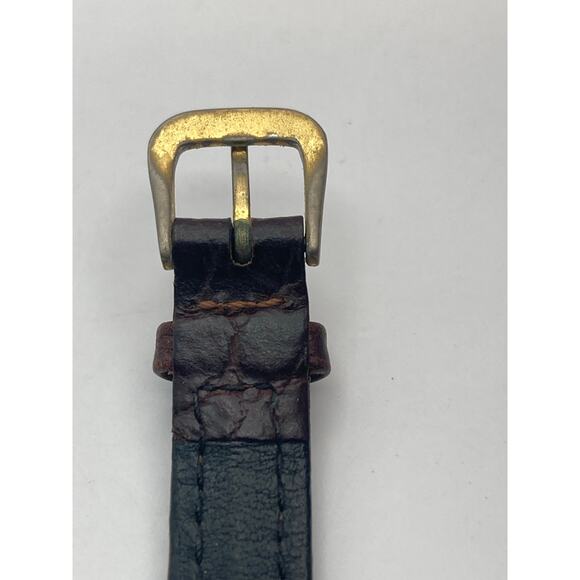 Timex Indiglo Womens Watch 25mm - New Battery - Adjustable Leather Band WR Date - Picture 6 of 9